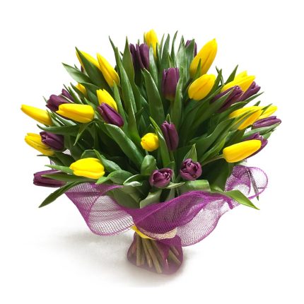 Colorful bouquet of tulips